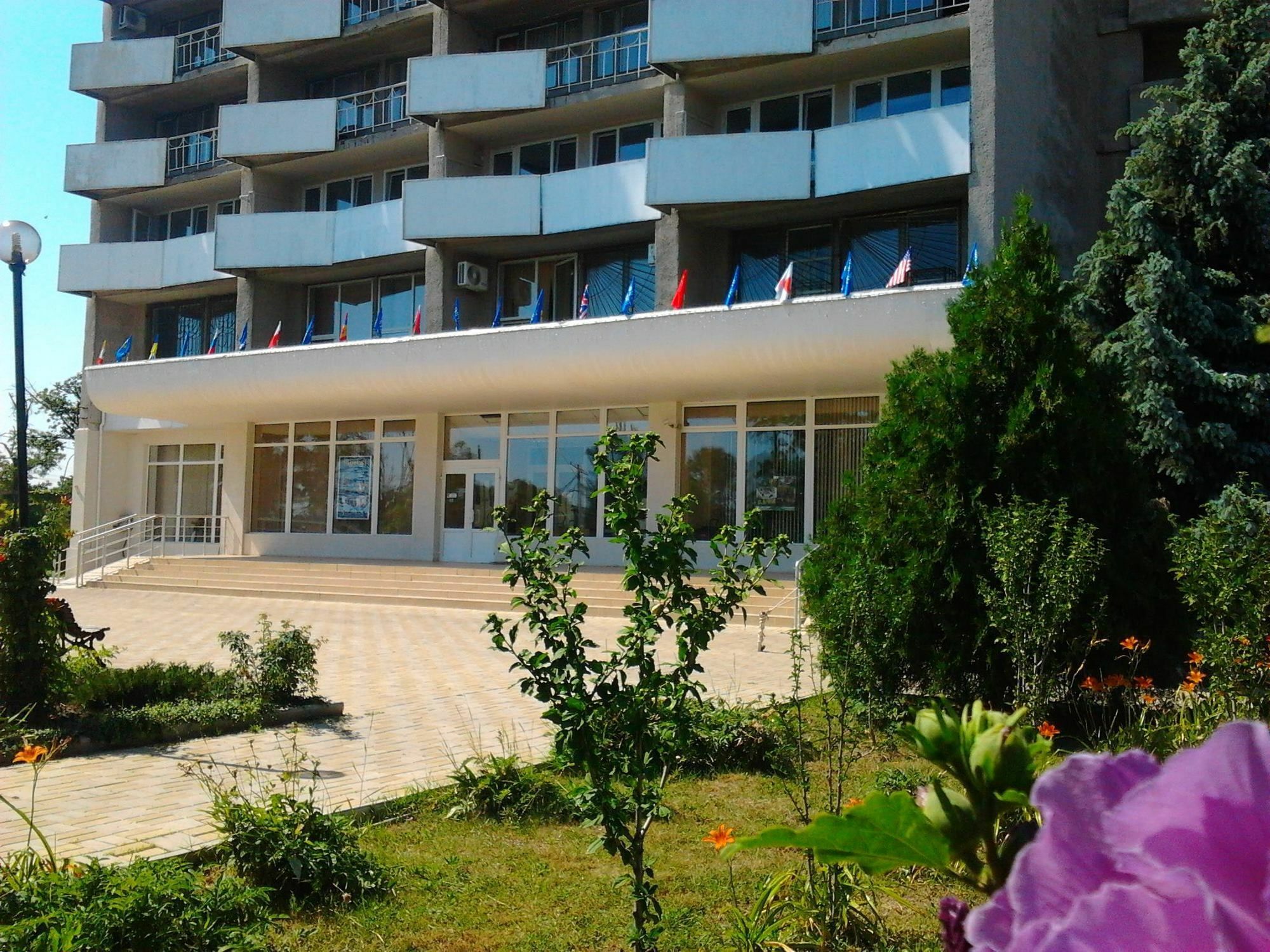 Hotel Mirniy Resort オデッサ エクステリア 写真